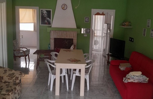 Torre Castiglione House | One hundred meters from the sea