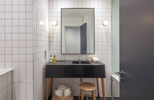 Shoreditch Hotel | One Hundred Shoreditch