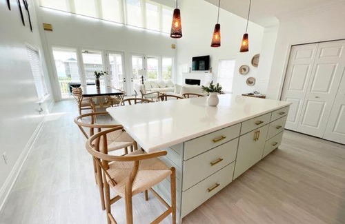 Surfside Beach House | One Ocean