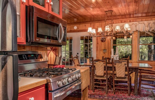 Rhinelander House | One Of A Kind Star Lake Home - Pontoon Included