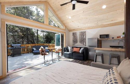 Arrowhead Villas House | One With Nature