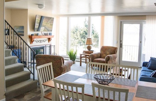 Dewittville Condo | Oneida14- Chautauqua Lake Estates Lakefront Condo