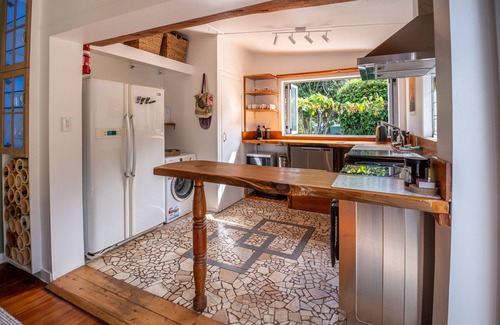 Oneroa Cottage | Oneroa Garden Retreat