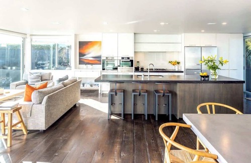 Oneroa House | Oneroa Luxury Waterfront | Stay Waiheke