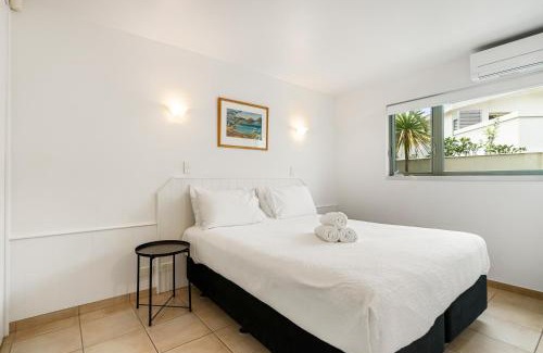 Onetangi Apartment | Onetangi Beachfront Apartments