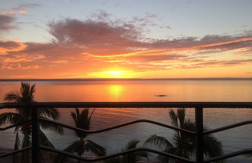 La Paz Condo | ONLY TRUE BEACH FRONT Condo in REAL La Paz! Full Sunset View, 2 Pools, Pool Bar