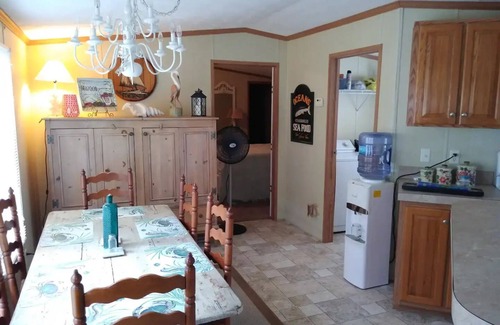 Cape Carteret House | Only10 minute walk to the Inland side of Sound, 3 mile Emerald Isle Beach,Pets
