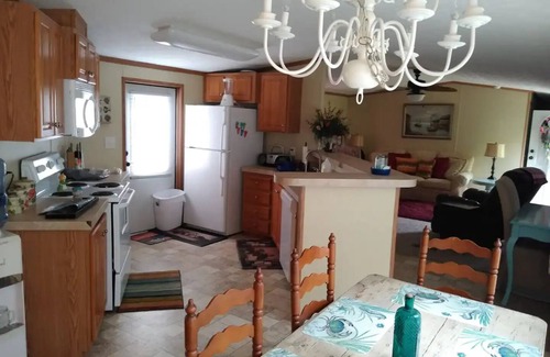 Cape Carteret House | Only10 minute walk to the Inland side of Sound, 3 mile Emerald Isle Beach,Pets