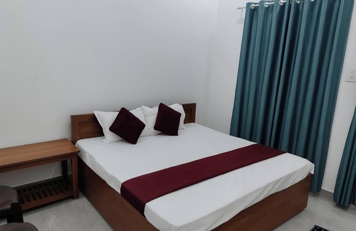 Faizabad Hotel | OnlyStay Ashoka