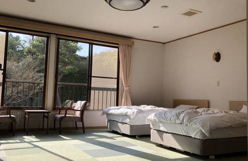 Onomichi Hotel | Onomichi Yasuraginoyado Seeso