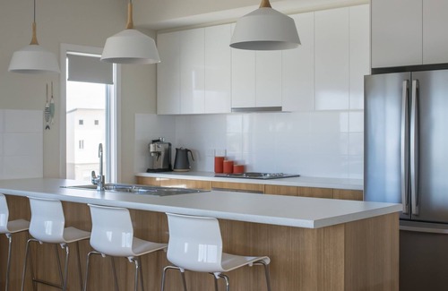 Middleton House | Onshore Retreat, Middleton (sleeps 12)