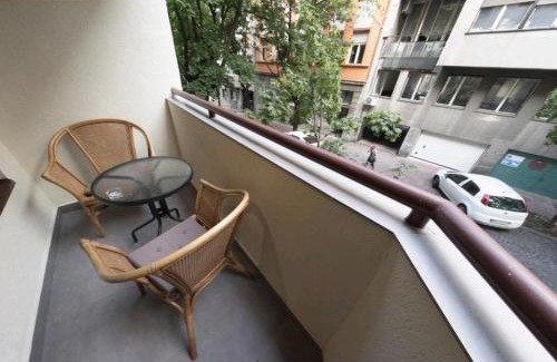Dorcol Apartment | Onyx luxury apartments