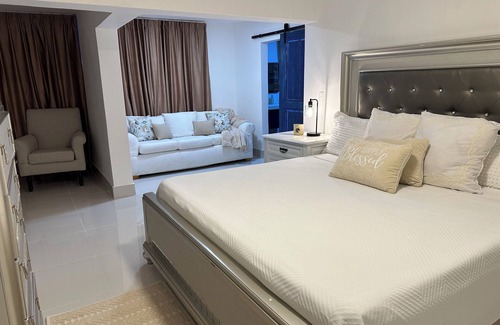 Las Piedras Bed & Breakfast | Onyx luxury rd