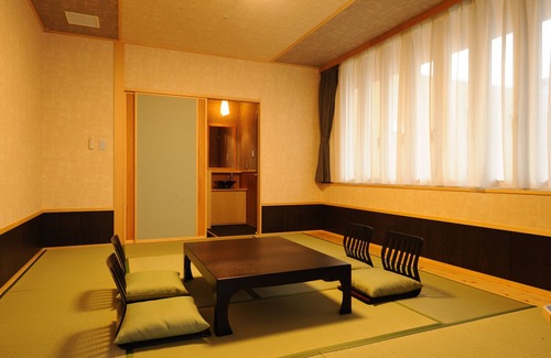 Urayasu Hotel | Ooedo Onsen Monogatari Urayasu Mangekyo