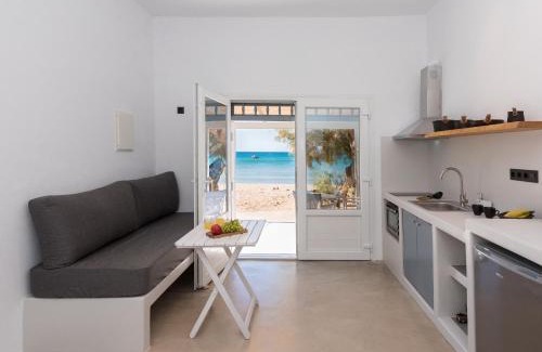 Provatas House | Opal Wave Milos