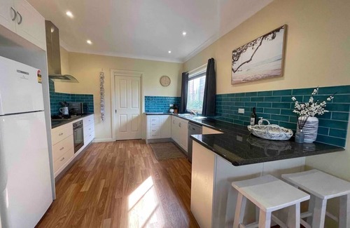 Patonga House | Open Plan Coastal Beauty in Patonga Beach - pet friendly