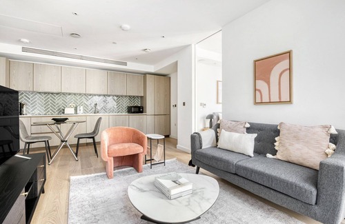 Hoxton West Apartment | Open plan Old Street, 1BR, New build, modern, by Blueground