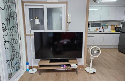 Cheongunhyoja-dong Apartment | Open Sale, ideal for family group travel to Gyeongbokgung Station