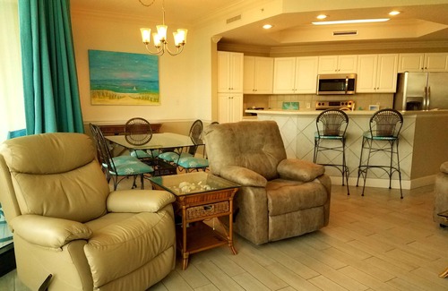 Orange Beach Condo | OPEN SEP 26-OCT 2,WATER SLIDE,POOL,LAZY RIVER,FREE BOAT SLIPnnnnnnnnnn