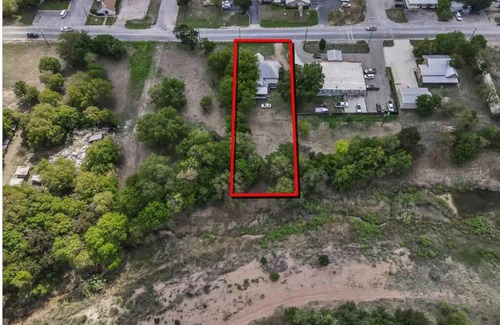 Marble Falls RV Rental | OPEN SKY CAMPSITES in Marble Falls! Continental breakfast, shared elec & firepit