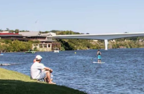Marble Falls RV Rental | OPEN SKY CAMPSITES in Marble Falls! Continental breakfast, shared elec & firepit