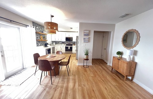 Coquina Key Condo | Open Water View from your Balcony Big Bayou 201 Pompano Dr D SE St Petersburg