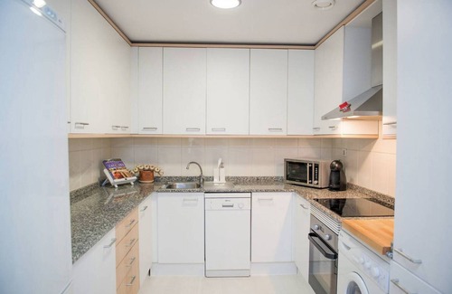 Poblenou Apartment | Opening Doors Poblenou flat with terrace and pool