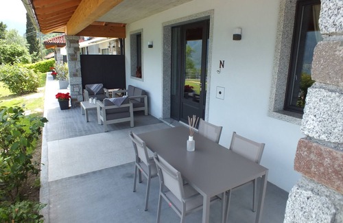 Anfo Apartment | Openspace three-room apartment with lake view