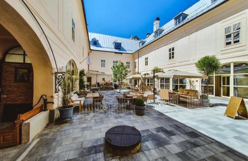 Banska Stiavnica Apartment | Opera apartments - Mestský palác