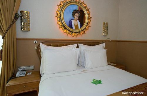 Casablanca Hotel | Opi Lalla hotel