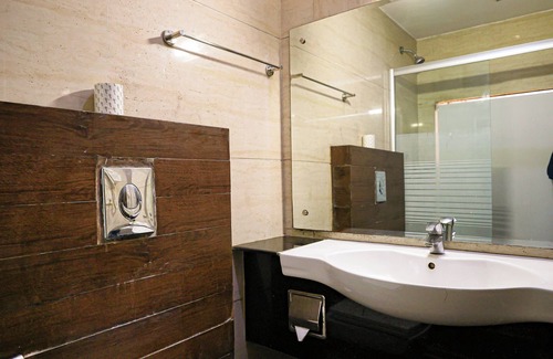 New Delhi Hotel | OPO Premier GK