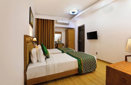 New Delhi Hotel | OPO Premier GK