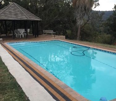 Hazyview Ski Chalet | Oppi Plaas