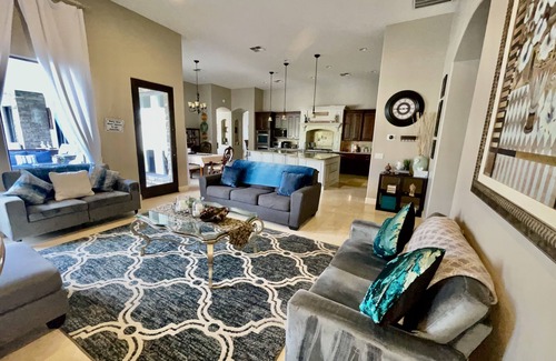 Peoria House | Opulence House:Pool+TennisCrt+Pickle+BasketHop+PingPng+Billiard+shufflbrd+FosTbl
