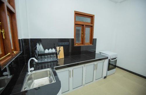 Habaraduwa Apartment | Opulent Oasis