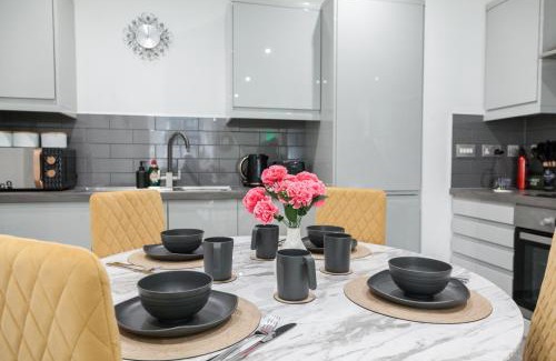 Leicester City Centre Apartment | Opulent Residence - 1 BR Leicester City Centre
