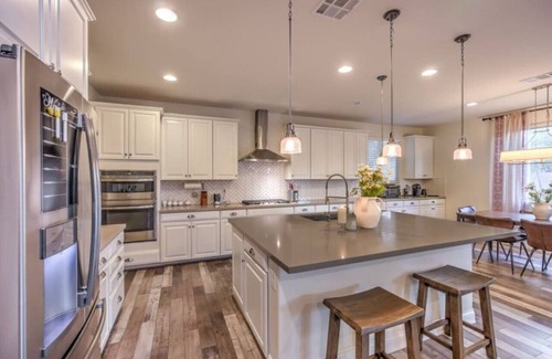 Enterprise House | Opulent Rose | Luxury South Vegas Furnished Rental