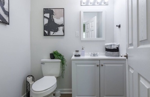 Southwestern House | Opuluxe Boho Paradise Home: Unit #1 w/ Private Entrance