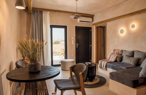 Naxos Town Hotel | Opuntia Suites Two Bedroom Villa