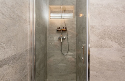 Gruz House | ORA Luxury Rooms