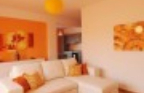 Caucana-finaiti-casuzze-finaiti Nord Apartment | Orange apartment at Cocorito Apartments