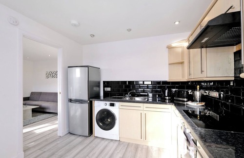 Central Aberdeen Apartment | Orange Apartments - Belgrave Mansions