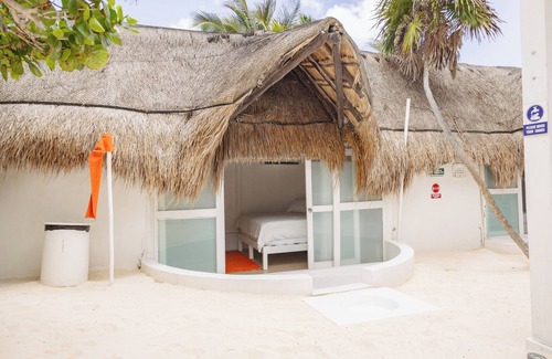 Zona Hotelera House | Orange Beach House 10bdr in Tulum Hotel Zone, Wake up every morning on the beach
