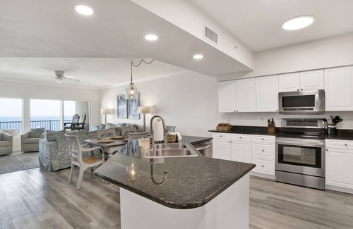 Orange Beach Condo | ORANGE BEACH, TOP FLOOR, LUXURY & SPACIOUS UNIT WITH AMAZING VIEWS