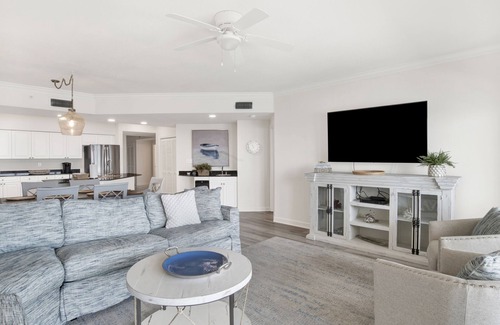 Orange Beach Condo | ORANGE BEACH, TOP FLOOR, LUXURY & SPACIOUS UNIT WITH AMAZING VIEWS