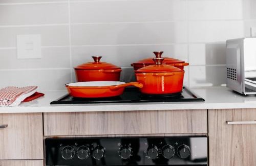 Greater Johannesburg Metropolitan Area Apartment | Orange Blossom Luxury Apartment
