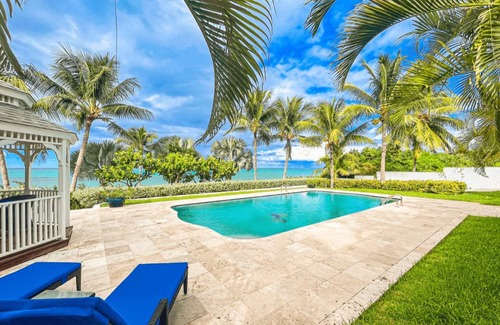 Nassau House | Orange Hill Beach House , private Pool & Jacuzzi