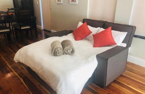 Old Place House | Orange Inn Knysna