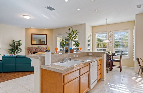 Woodcrest Villa | Orange Orchard Villa Sleeps 15