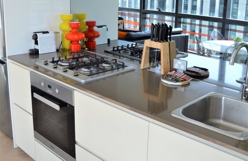 Docklands Apartment | Orange Stay Apartments